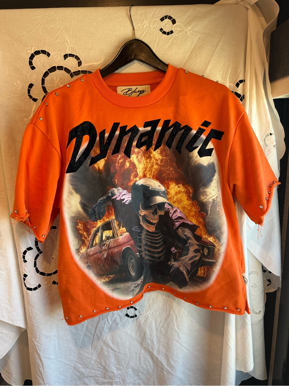 BKYS dynamic orange rhinestone graphic cropped sweatshirt y2k goth medium
